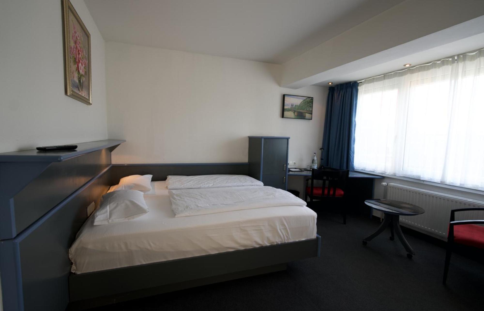 Hotel Merian Köln Kültér fotó